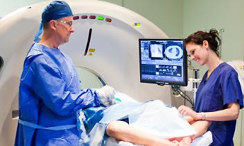 Cure essenziali aggiornate: nei Lea anche test Sma e tumori ereditari. Ecco cosa cambia