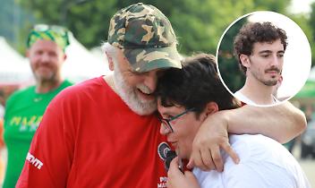 Pecco Bagnaia accende “Colline in Festa”: il campione tra stand, specialità e foto ricordo con i fan