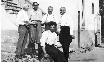 Lardo, vino e mortadella avariati: storia di un magazzino operaio a Drusacco