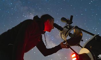 Osservazione astronomica in Canavese: serata speciale alla Rocca di Sparone