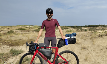 Da Rocca Canavese a Stoccolma. Il viaggio di Andrea contro il cancro: 2800 chilometri di amore e memoria