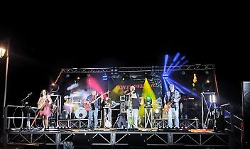 Sulle note di “Io vagabondo” inizia l’estate a Monastero