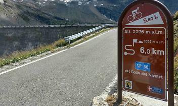 Accessi contingentati al Colle del Nivolet: dal 26 luglio scatta la nuova regolamentazione