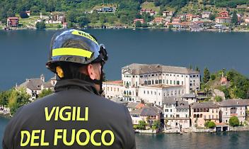 Tragedia al Lago d'Orta: 18enne annega dopo un malore