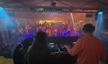 Il DJ set alla quinta Feste delle Associazioni di Traves