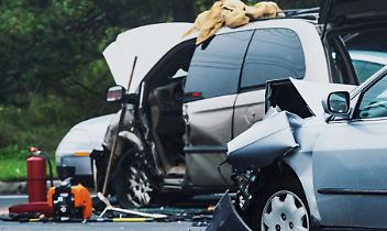Tre auto distrutte nello scontro, un ferito in codice rosso sulla statale 35 bis