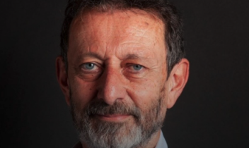 Nuova data per Michele Serra a Ronco Canavese: appuntamento il 25 ottobre