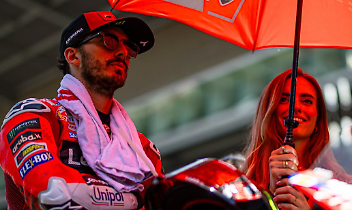 Bagnaia, rimonta da stadio: dalla penultima casella all’ottavo posto nel gp di catalunya 2025