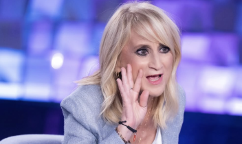 Luciana Littizzetto, regina di due prime serate: tra le “letterine” di Fazio e i sabati scatenati di Canale 5