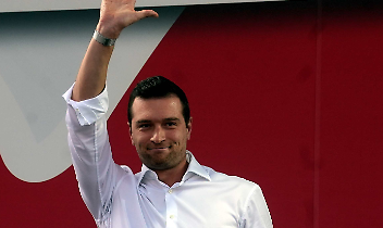 Jordan Bardella, l’italiano, di origini calabresi che vuole diventare presidente di Francia