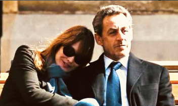Carla Bruni, da Chivasso a Parigi: la Première dame ribelle che sfida i giudici e sostiene Sarkozy