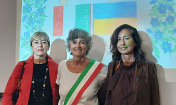 "I colori della speranza": in mostra a Pont i disegni dei ragazzi ucraini