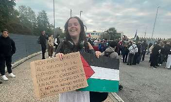 Dal Gramsci alle strade: la prima protesta studentesca di Ivrea per Gaza