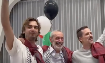 Tornano a Torino i tre attivisti della Flotilla: “Israele è crudele, ci hanno trattati come bestie”