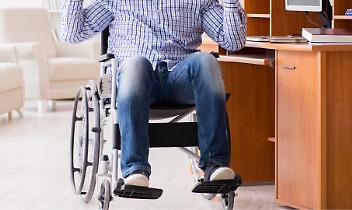 Privacy violata a scuola: pubblicato per errore il piano educativo di un alunno disabile