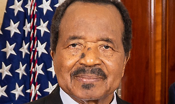 Camerun, Biya non molla: a 92 anni verso l’ottavo mandato in un Paese stanco e diviso