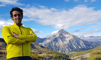 PalaCeresole, il cubo di cemento “sobrio”. Il presidente del Parco lo difende: «È fuori dai confini»