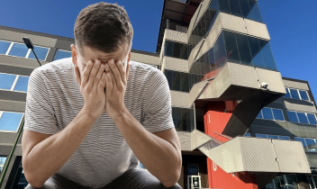 Muore folgorato al bar: il figlio racconta l&rsquo;incubo in aula