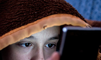 Cyberbullismo e sicurezza digitale: gli studenti di Borgaro incontrano la Polizia Postale