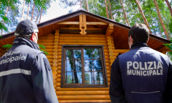 In tre in una baracca: condannata Anastasia Lafor&eacute; per abuso edilizio