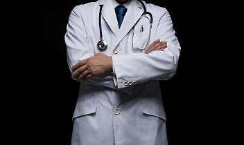 Valli senza medici, protesta a Vercelli contro il vuoto sanitario in montagna