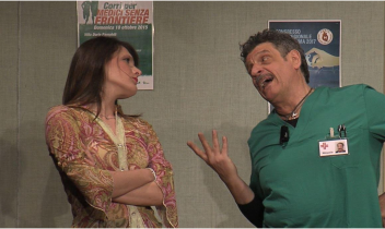 Nemici come prima: la famiglia secondo Gianni Clementi tra cinismo, ironia e verità scomode