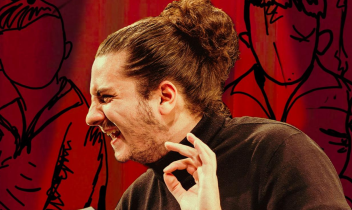 "Casa mia", l'assolo di Pietro Maccabei ale Fonderie Limone di Moncalieri