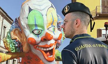 Carnevale 2026 di Chivasso, mistero a 52 giorni dal debutto: l’Agricola va avanti nonostante l’inchiesta