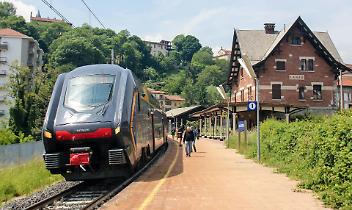 S&igrave; ai Jazz, no ai Rock: ecco perch&eacute; sulla Germagnano-Ceres (e sulla Rivarolo-Pont) i treni a due piani non circoleranno mai