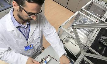 Luxottica, al via la settimana corta a Lauriano. Cosa cambia davvero per 1200 lavoratori