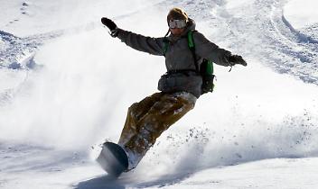 Snowboarder