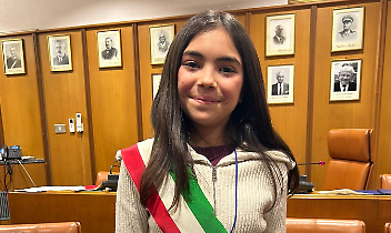 Mya Conversano eletta sindaca: San Mauro rinnova il Consiglio comunale dei ragazzi