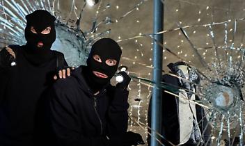 Doppia spaccata nella notte in via Ivrea, a Rivarolo Canavese