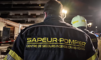 Capodanno in fiamme a Crans-Montana: il bar Le Constellation diventa un inferno