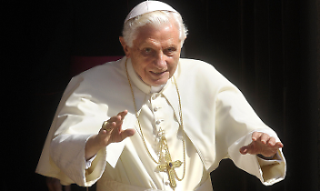 Il comunismo &egrave; vivo e lotta insieme a noi