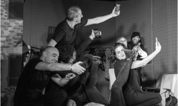 &ldquo;Non c&rsquo;&egrave; scampo!&rdquo;