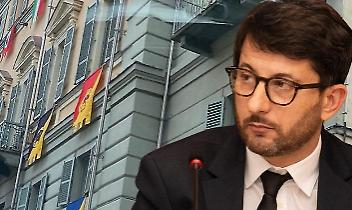 La bandiera della Palestina &egrave; tornata a sventolare dal Municipio. Non era censura, era sartoria