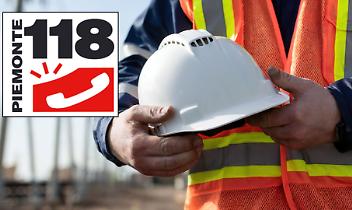 Cade dal ponteggio durante lavori edili a Rivoli, operaio ferito in un cantiere di via Bruere