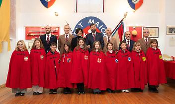 Il giorno delle foto: i dieci Abb&agrave; in posa per il Carnevale di Ivrea