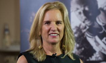 Kerry Kennedy a Torino: &ldquo;Negli Stati Uniti la situazione &egrave; pericolosa, non capisco perch&eacute; l&rsquo;ICE debba venire in Italia&rdquo;