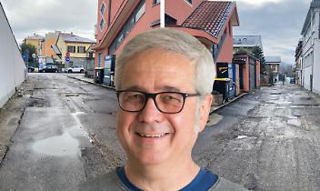 L'assessore ai Lavori Pubblici Fabrizio Debernardi e le condizioni di via San Raffaele a Chivasso