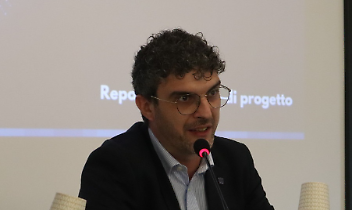 Intelligenza artificiale nelle imprese canavesane: interesse alto, ma l&rsquo;adozione &egrave; ancora a met&agrave; strada