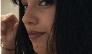 Zoe aveva 17 anni. E' stata ammazzata in una sera qualunque. Poi il buio, l&rsquo;acqua, il silenzio