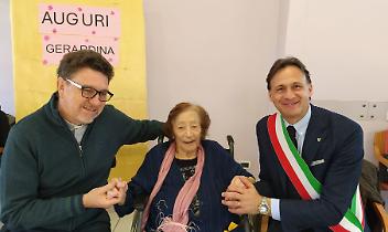 Volpiano festeggia i 102 anni di Linda Pignatta