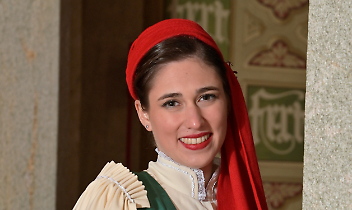 Ecco la vezzosa Mugnaia. E' Benedetta Camoletto