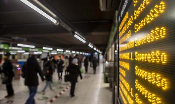 Treni a singhiozzo a Torino: cancellazioni e disagi per lo sciopero Sgb e Cub Trasporti