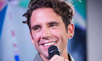 Mika alle OGR di Torino: quando il mega-show diventa un concerto &ldquo;di casa&rdquo;