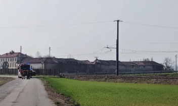 Drone danneggia la linea ferroviaria SFM1: treni interrotti tra Settimo e Rivarolo Canavese