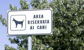 A Settimo Torinese il grande mistero del cancello chiuso (che potrebbe diventare un&rsquo;area cani)