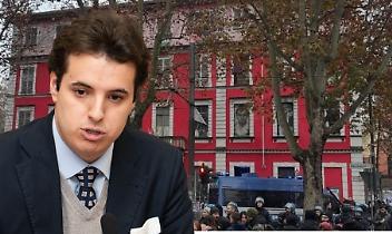 Ivrea, l&rsquo;ordine del giorno su Askatasuna dura pochi minuti: Cantoni lo presenta&hellip; e poi lo ritira